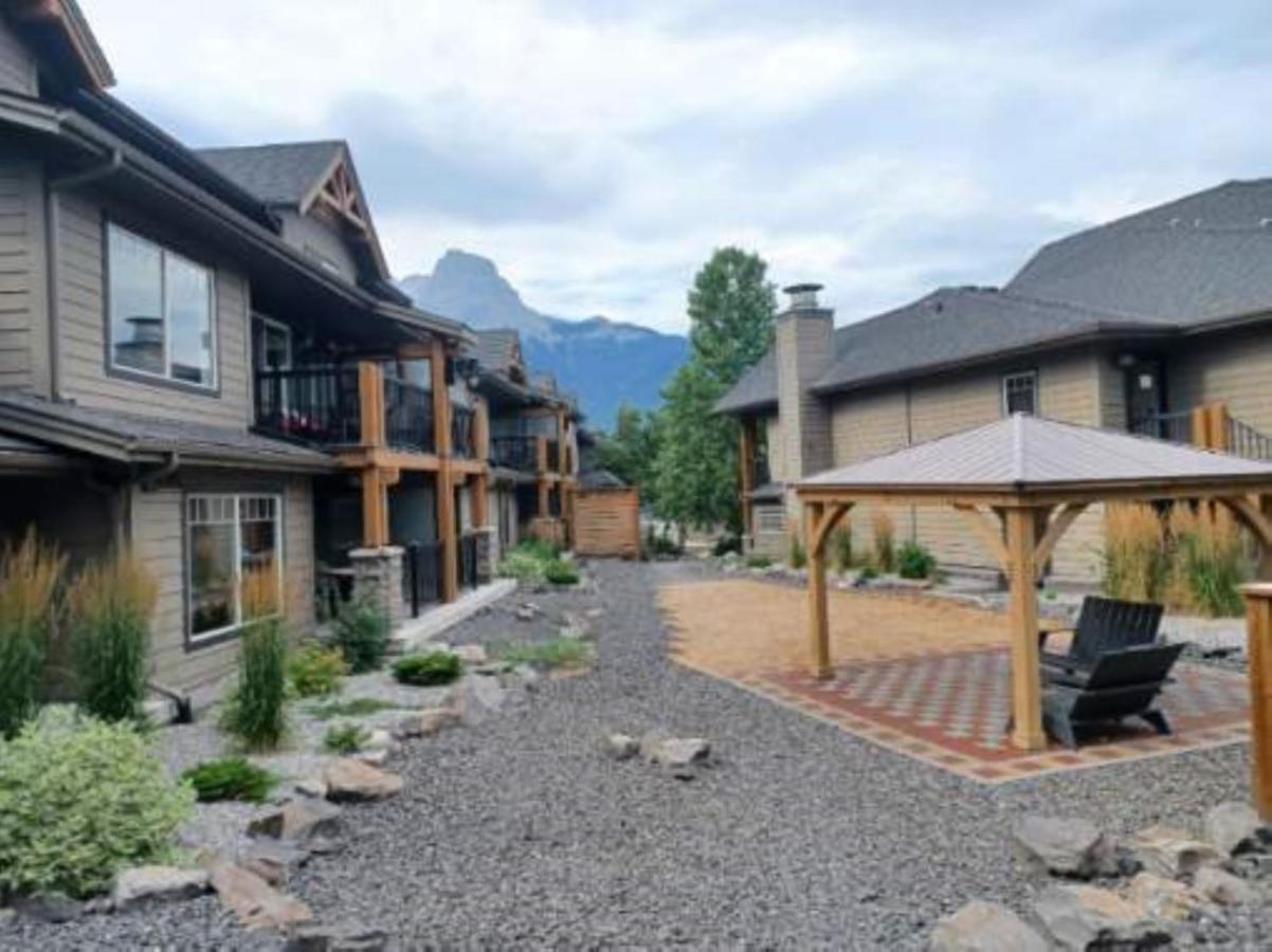 Rocky Mountain Getaway Apartment Canmore Exterior photo